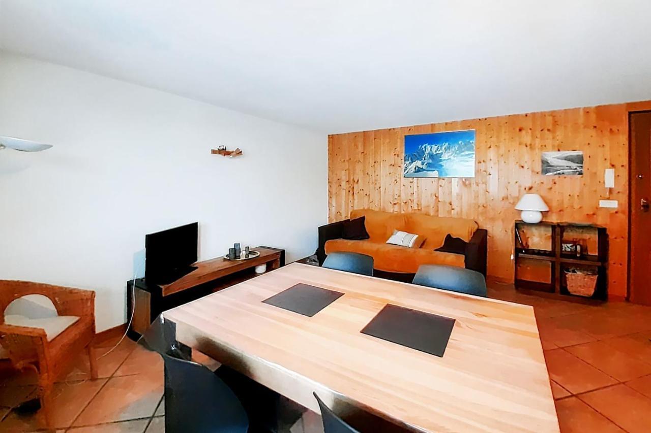 Flat Near The Slopes Chamonix Mont Blanc Exterior foto
